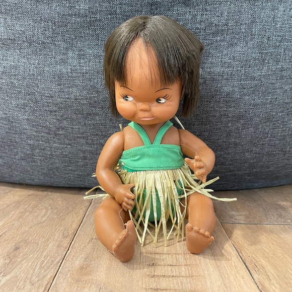 Vintage (Post 1957) Doll with Hawaiian Clothing